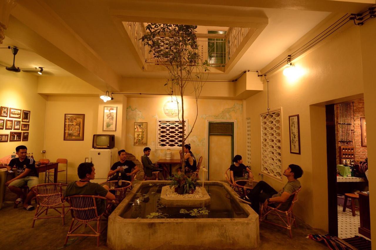 Hostel Savan Cafe Savannakhet Exterior foto